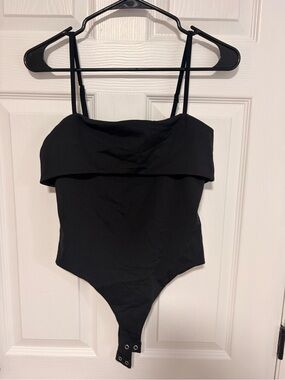 Forever 21 Black Sleeveless Top